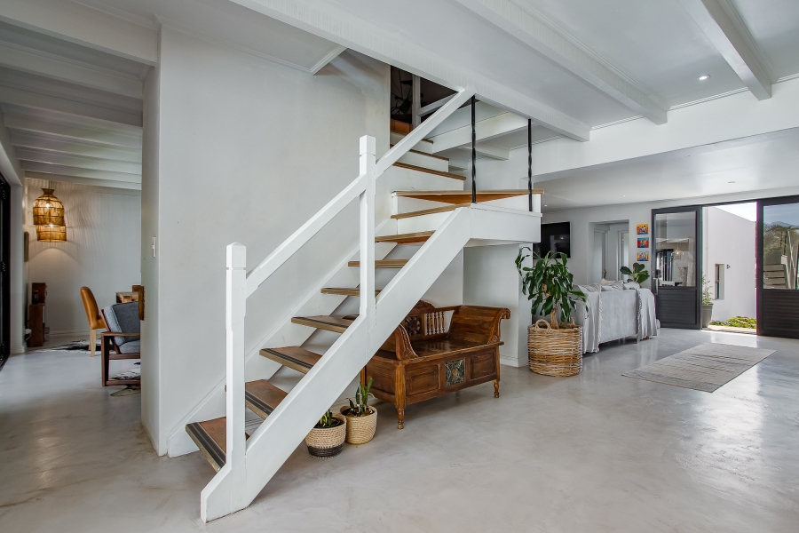4 Bedroom Property for Sale in Vrykyk Western Cape